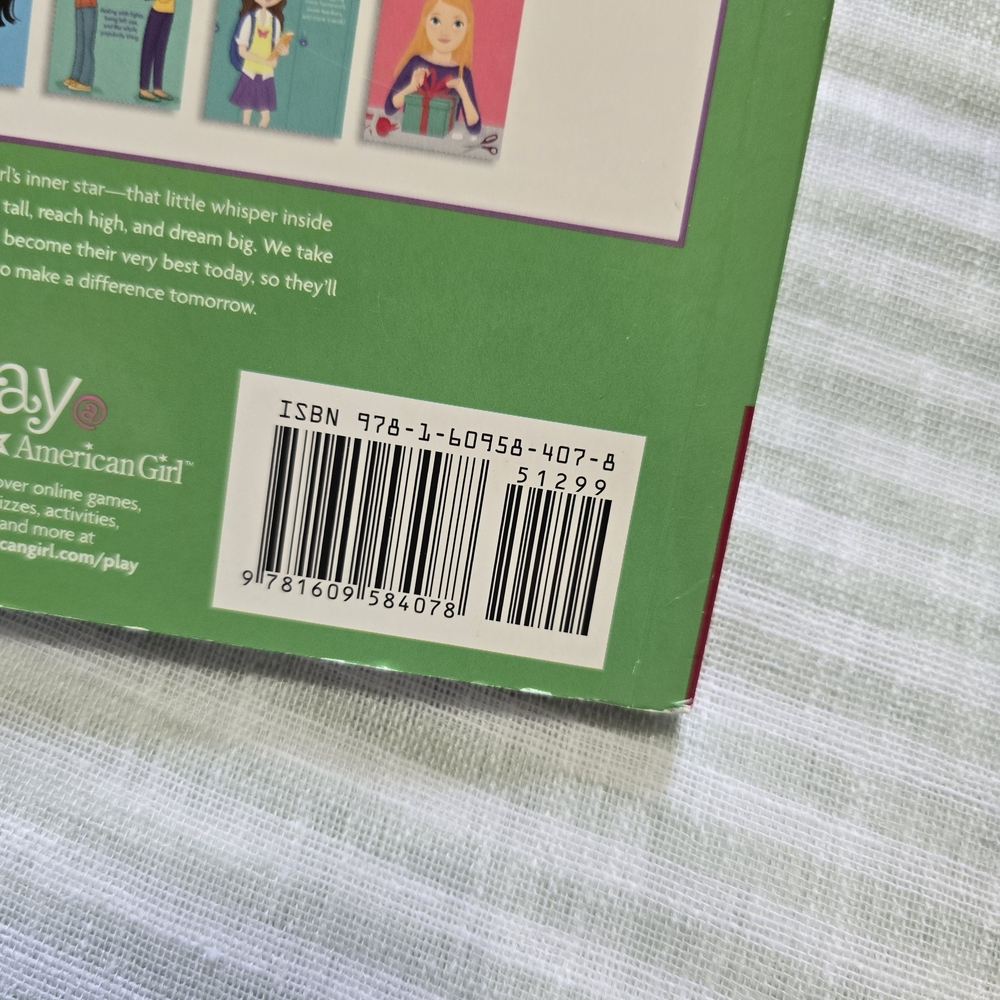American Girl Green Guide to Money - Picture 3 of 9